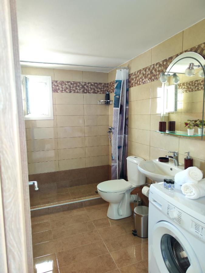 Oasis Apartments Перисса Экстерьер фото